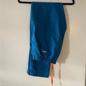 Scrub pants